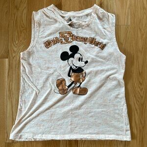 EUC Mickey Mouse Walt Disney World tank top. Women’s Large. Orange and Copper.